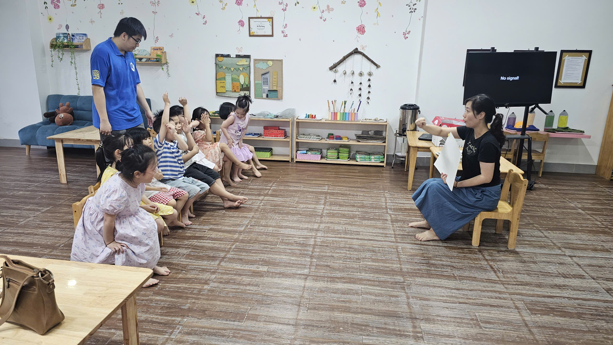 Lớp học HoneyBEE