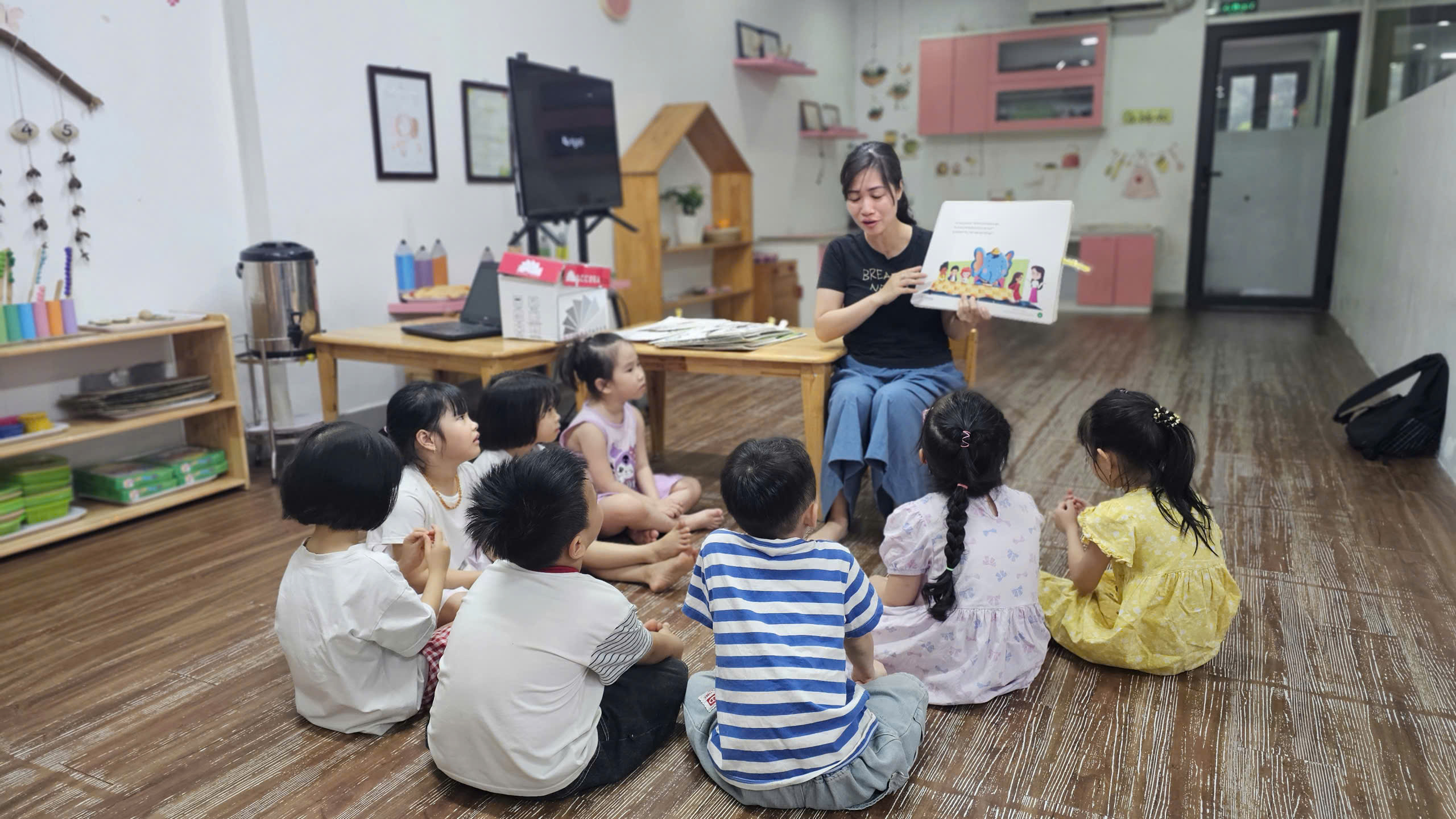 Lớp học HoneyBEE